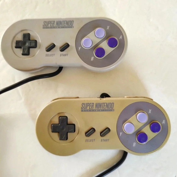 Super Nintendo Game Controllers (2) SNS-005, Good Condition - Picture 1 of 5